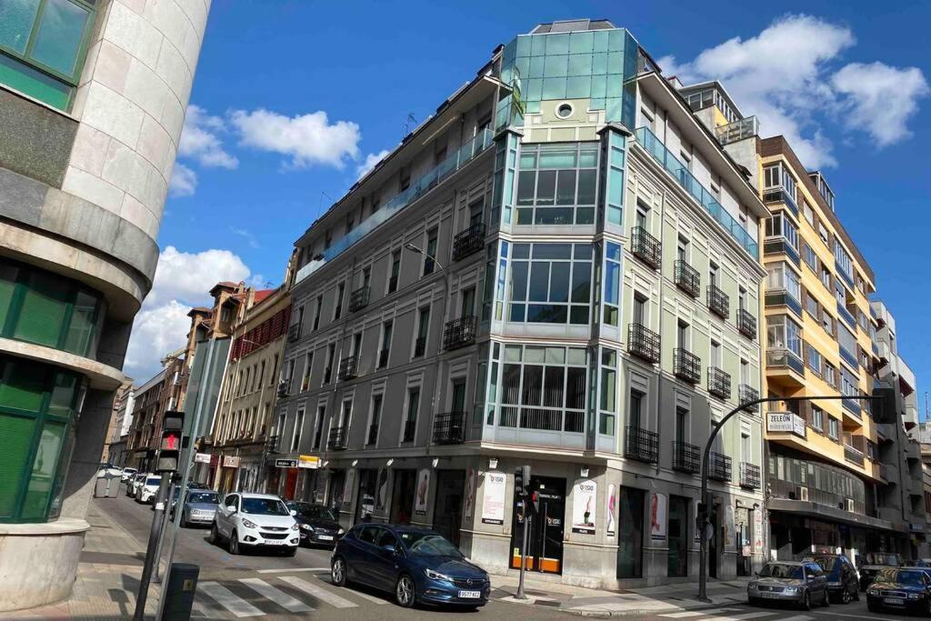 Maison San Isidoro - Garaje y Wifi Gratuito León Exterior foto