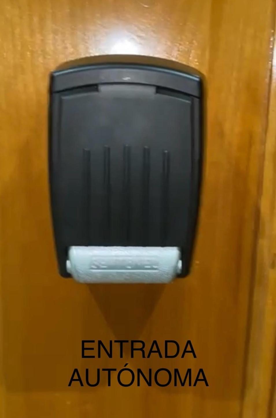 Maison San Isidoro - Garaje y Wifi Gratuito León Exterior foto